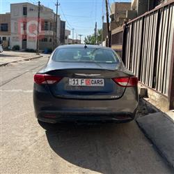 كرايسلر 200